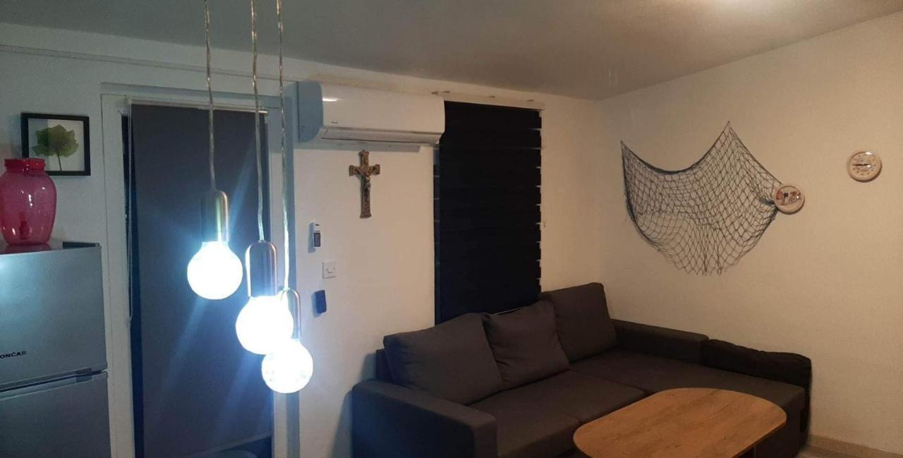 Apartman Kety Vir Εξωτερικό φωτογραφία